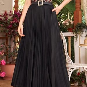 Black Accordion Pleat Maxi Skirt